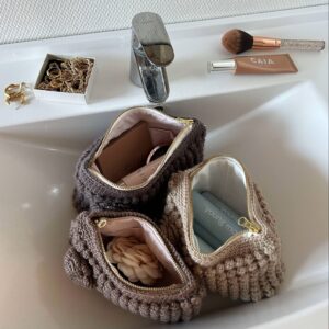 Clutch Crochet Pattern - Image 2