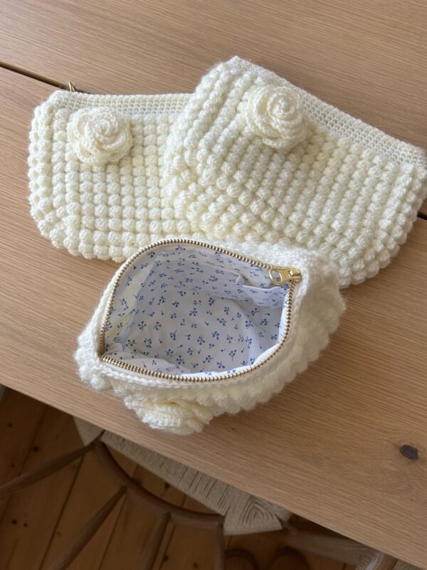 Clutch Crochet Pattern