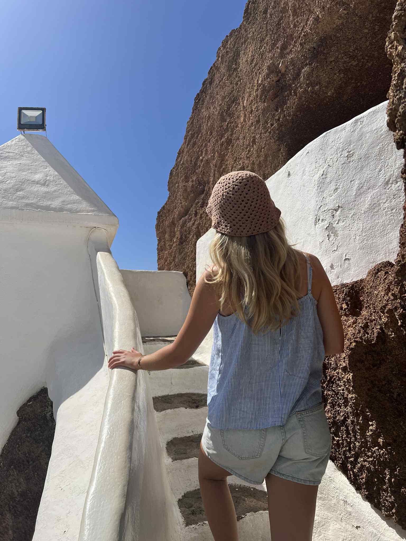 Crochet Bucket hat - Image 4