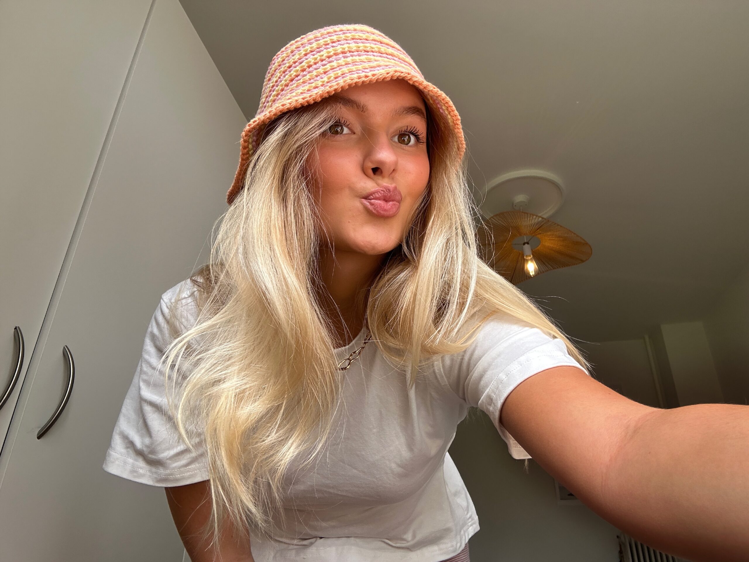 Reversible Bucket Hat Crochet Pattern - Image 6