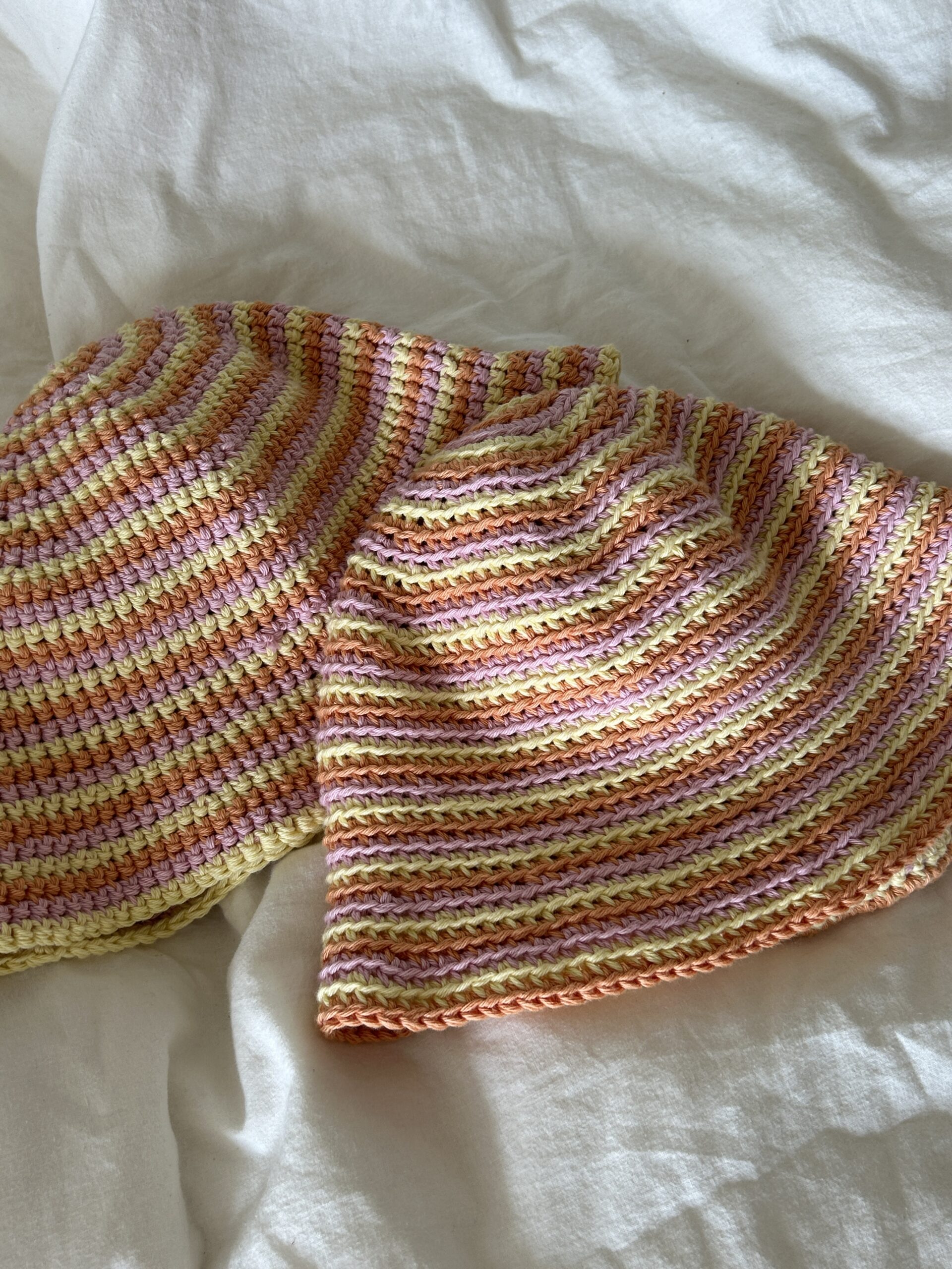 Reversible Bucket Hat Crochet Pattern - Image 8