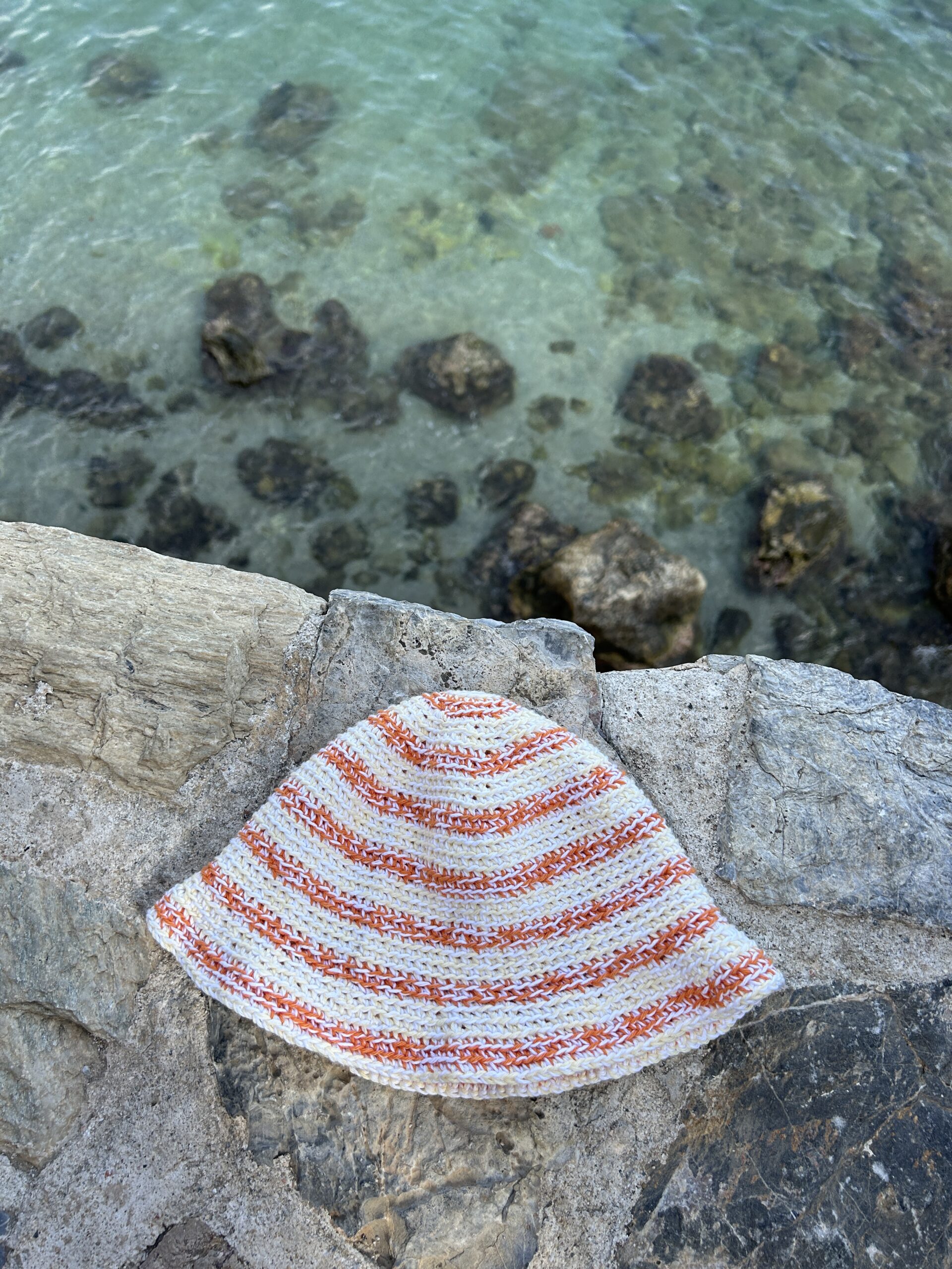 Reversible Bucket Hat Crochet Pattern - Image 5