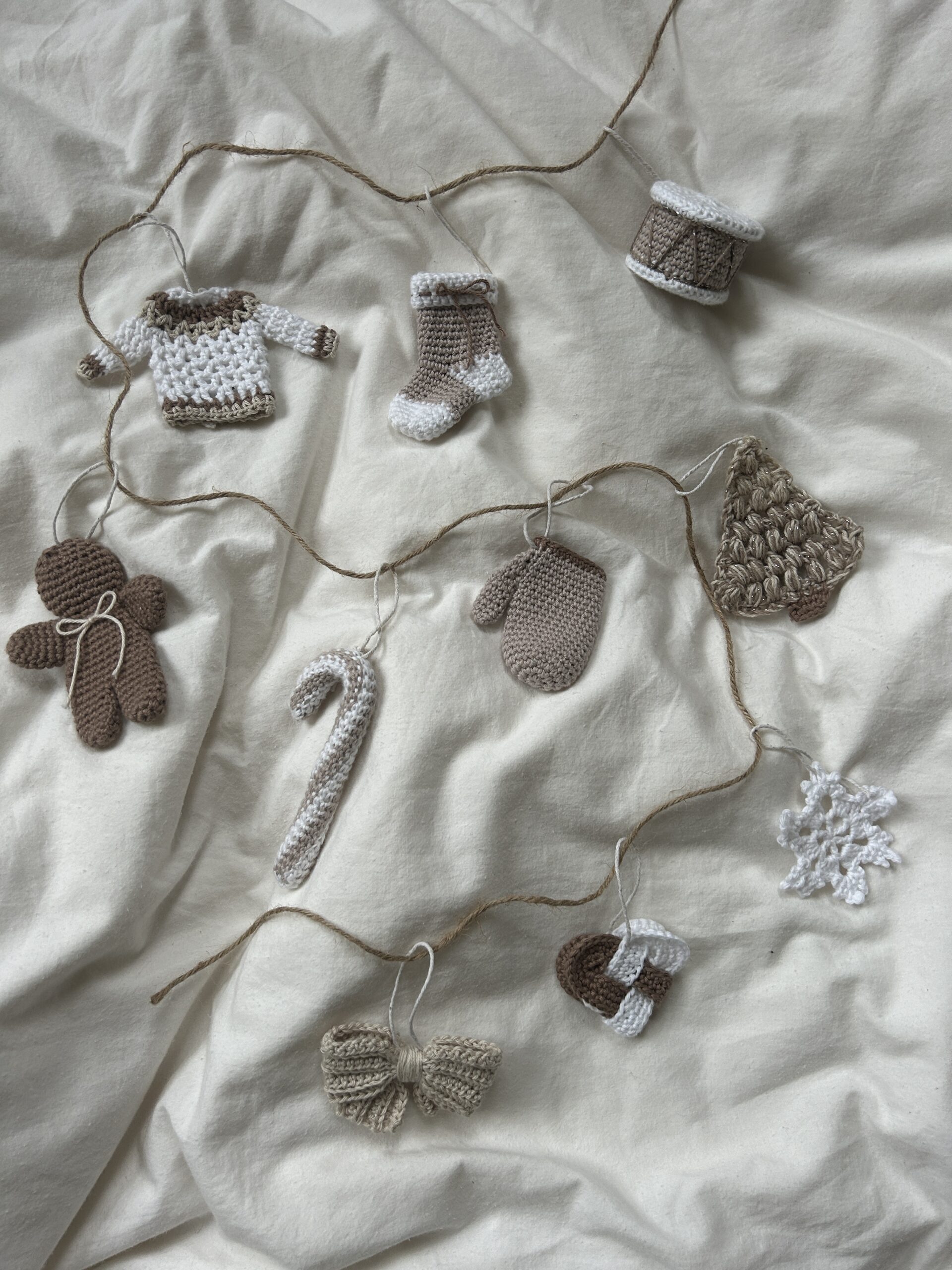 Snowflake Ornament Crochet Pattern - Image 6