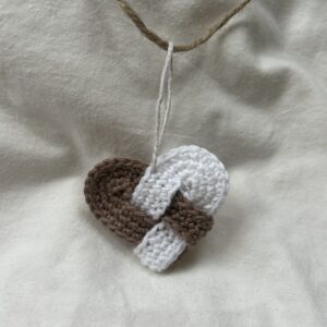 Christmas Heart Ornament Crochet Pattern - Image 2