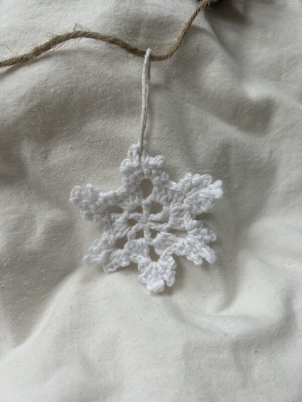 Snowflake Ornament Crochet Pattern