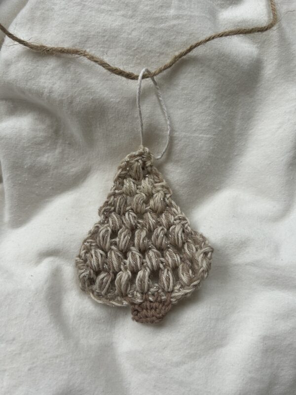 Christmas Tree Ornament Crochet Pattern