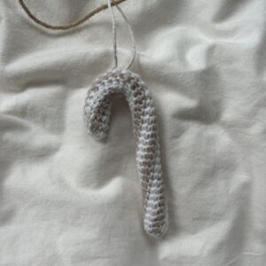 Candy Cane Ornament Crochet Pattern - Image 2