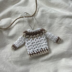 Sweater Ornament Crochet Pattern - Image 2
