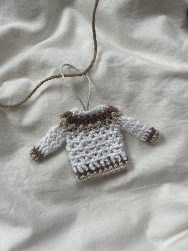 Sweater Ornament Crochet Pattern
