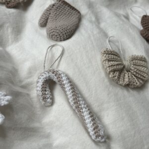 Candy Cane Ornament Crochet Pattern - Image 4