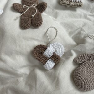 Christmas Heart Ornament Crochet Pattern - Image 5