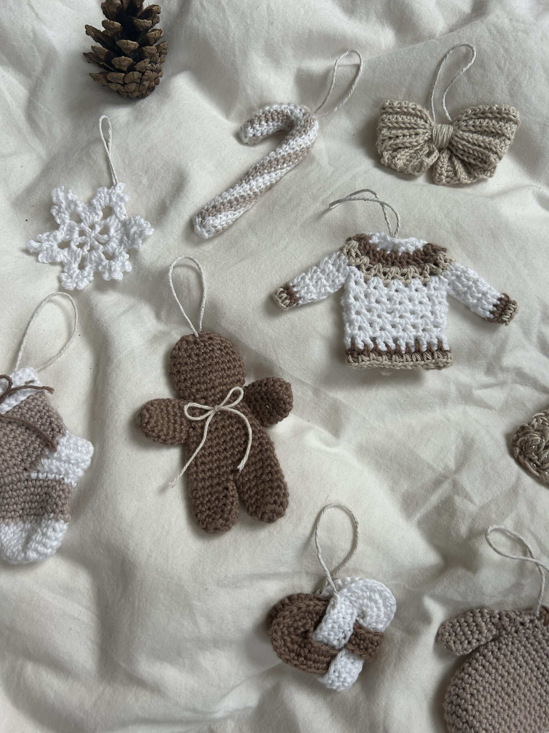 Gingerbread Ornament Crochet Pattern - Image 6