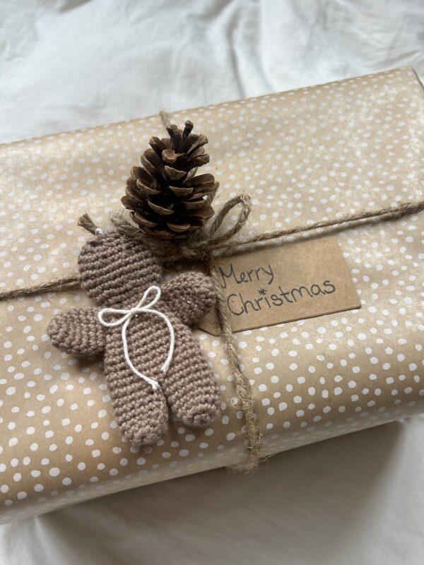 Gingerbread Ornament Crochet Pattern