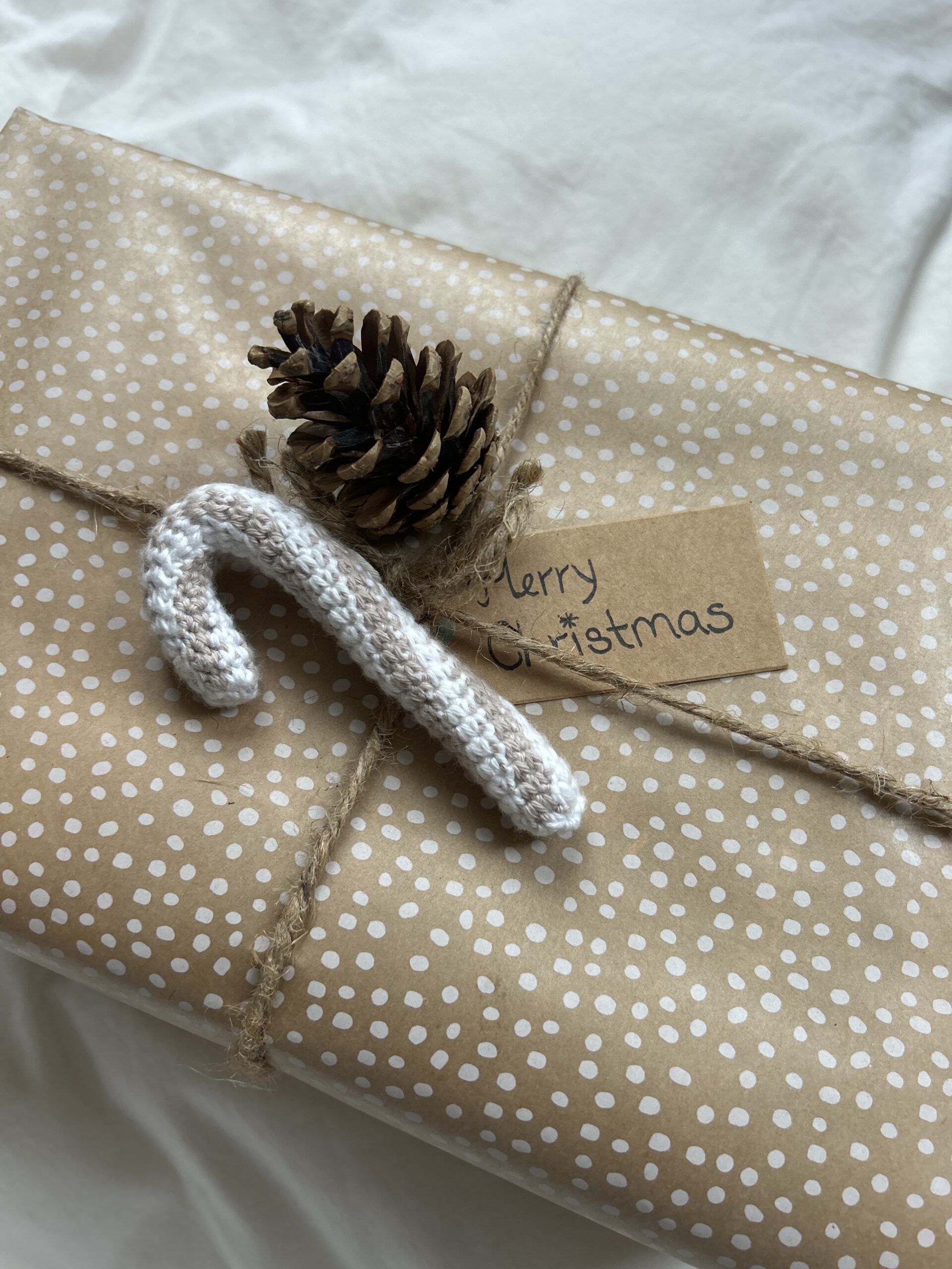 Candy Cane Ornament Crochet Pattern - Image 5