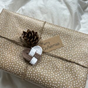 Christmas Heart Ornament Crochet Pattern - Image 6