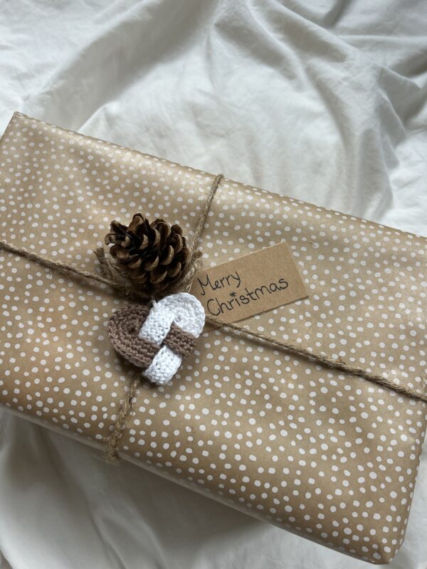 Christmas Heart Ornament Crochet Pattern