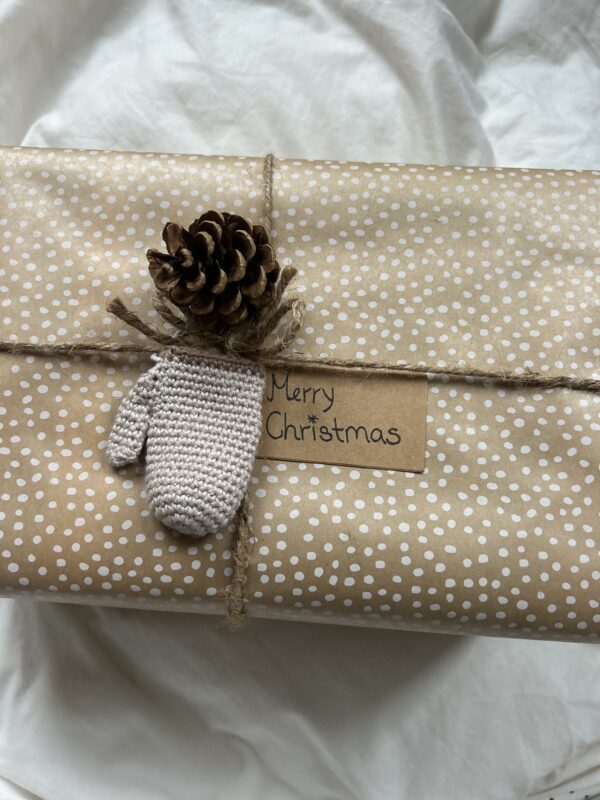 Mitten Ornament Crochet Pattern